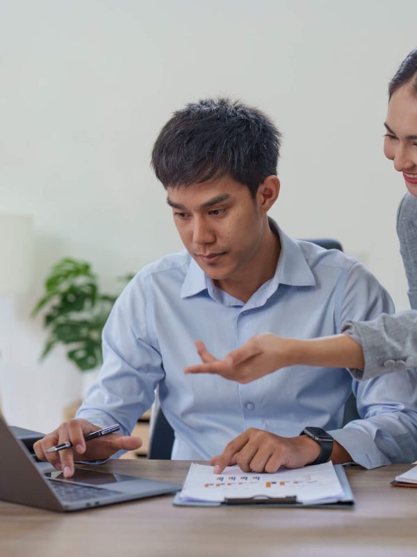 financial-analyst-analyzes-business-people-investment-consultant-analyzing-company-financial-report-1.jpg